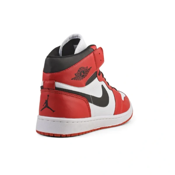 Tênis Nike Air Jordan 1 MID: Design Icônico e Estilo Único - Image 22