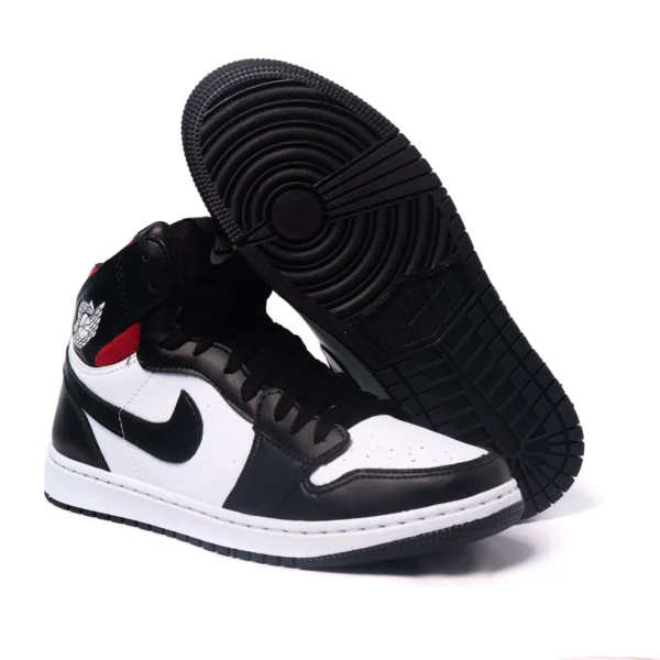 Tênis Nike Air Jordan 1 MID: Design Icônico e Estilo Único - Image 5