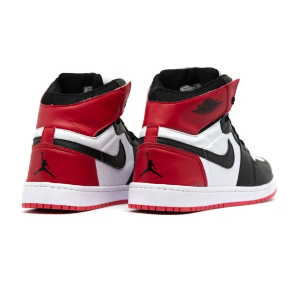 Tênis Nike Air Jordan 1 MID: Design Icônico e Estilo Único - Image 13